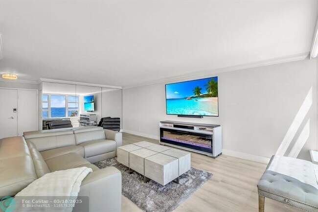 Building Photo - 1620 S Ocean Blvd