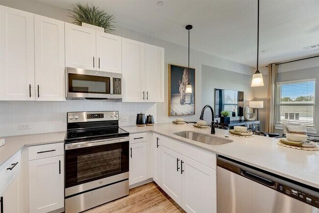 Building Photo - 4617 Pantheon Wy