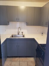 Building Photo - 74 4th St