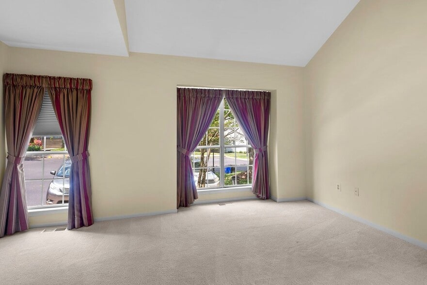 Building Photo - 1469 Casino Cir