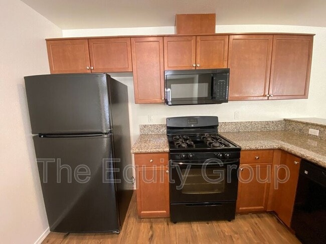 Building Photo - 2109 Bella Oaks Dr