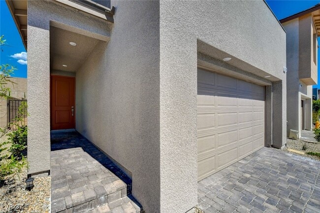 Building Photo - 1561 Crowned Eagle St