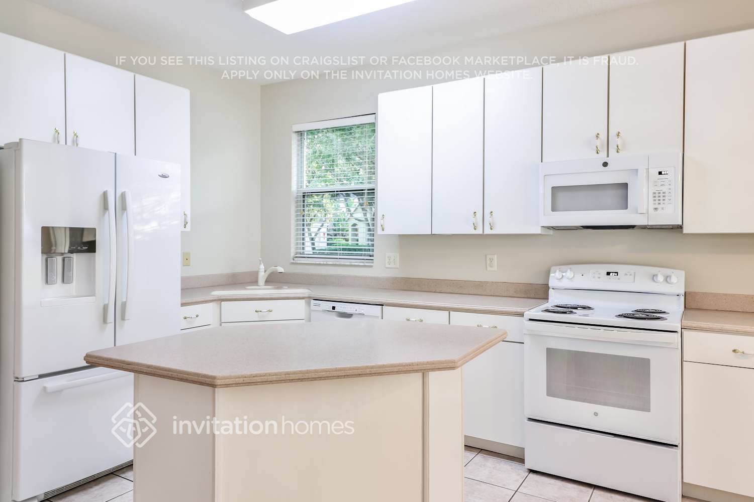 Building Photo - 12019 Deacons Croft Ln