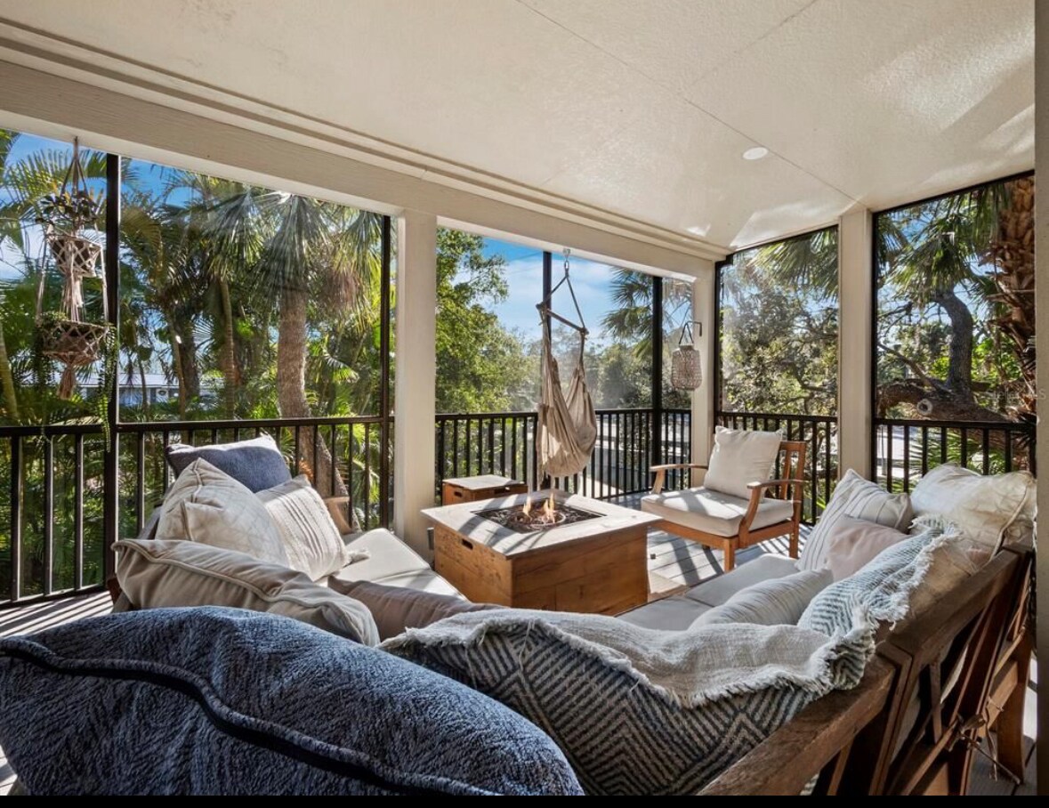 Building Photo - 3376 S Seclusion Dr