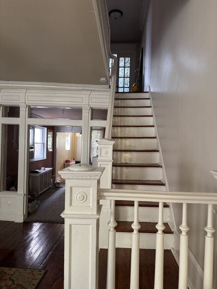 Building Photo - 1518 S 13th St