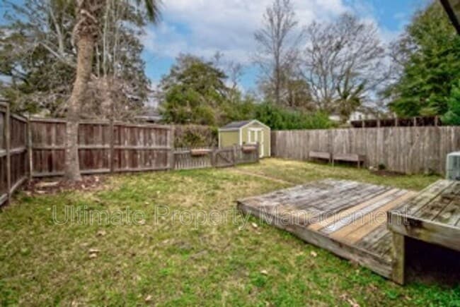 Building Photo - 2101 Creecy Ave