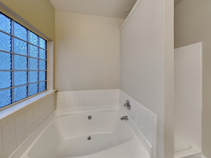 Building Photo - 360 Dressage Ct