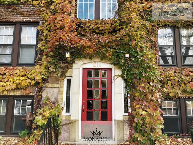 Building Photo - 1216 S Center Ave