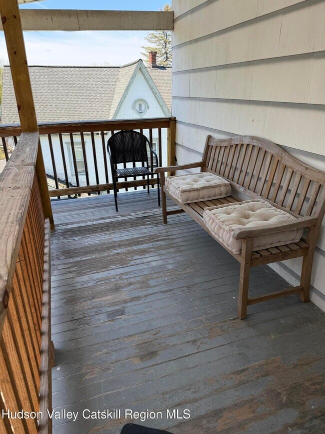 Building Photo - 129 Main St