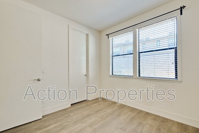 Building Photo - 4206 Rickeys Way