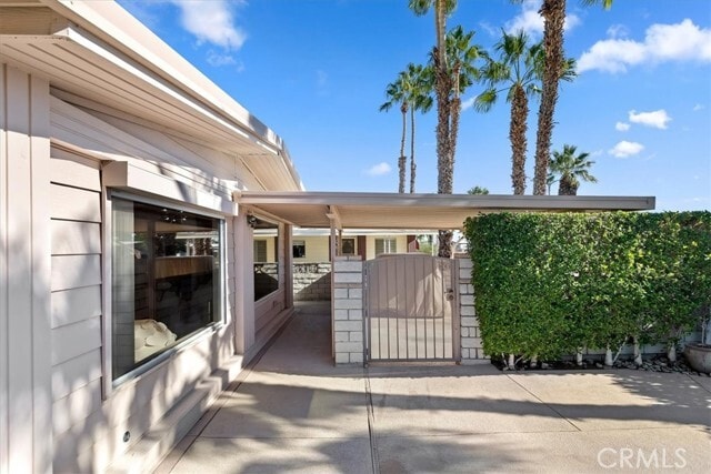 Building Photo - 73182 Palm Greens Pkwy