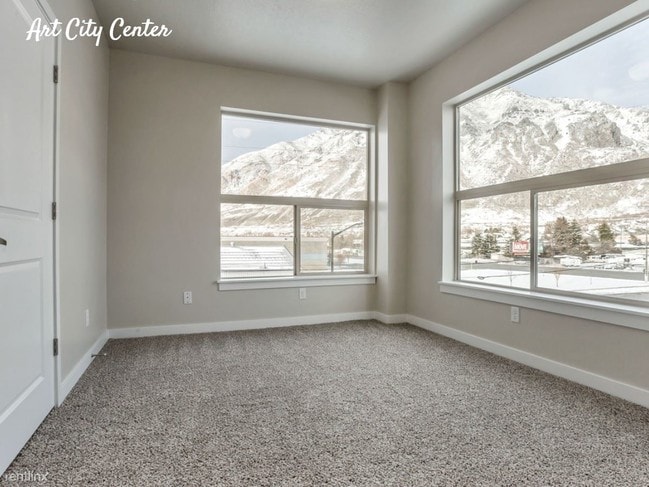 Building Photo - 79 W 900 N