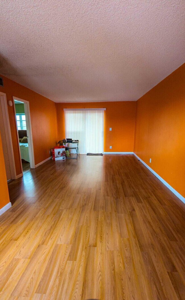 Building Photo - 4101 NW 26th St