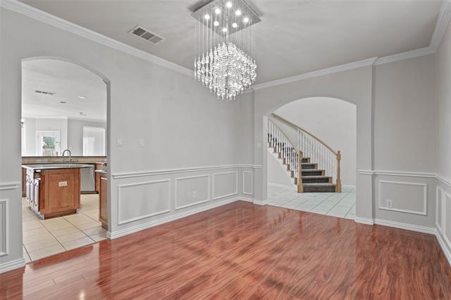 Building Photo - 1309 Greenway Park Dr