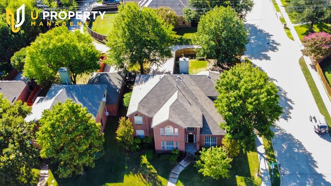 Building Photo - A Sweety Corner Home in Lewisville, Don't ...