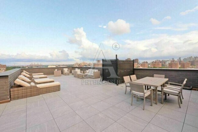 Building Photo - 0 bedroom in New York NY 10035