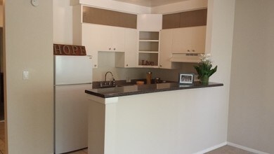 Interior Photo - Oakland Ave 650- Hillsides