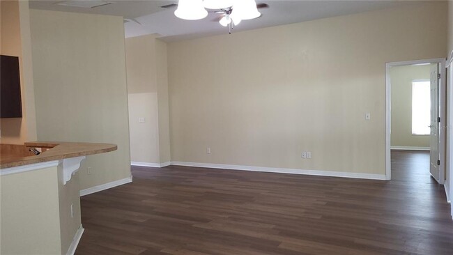 Building Photo - 37146 Highland Bluff Cir