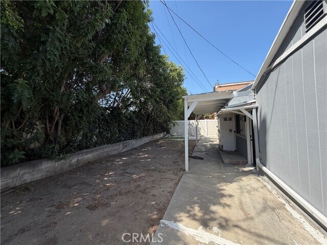 Building Photo - 163 S Junipero Serra Dr