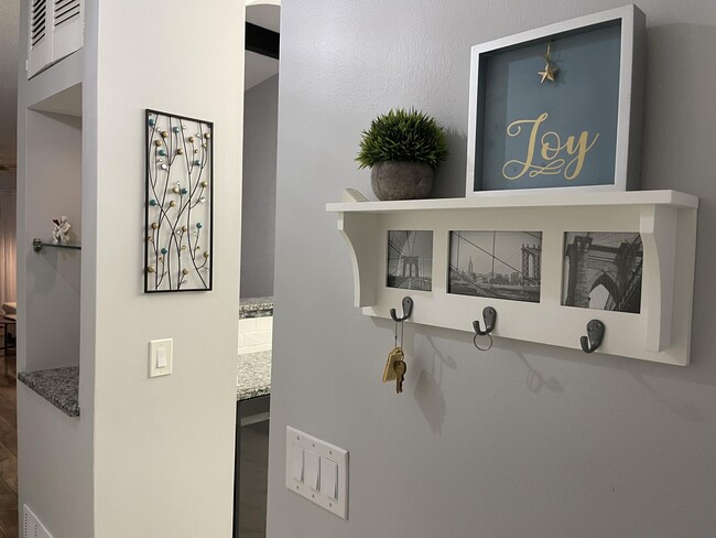 Building Photo - 1030 Green Pine Blvd