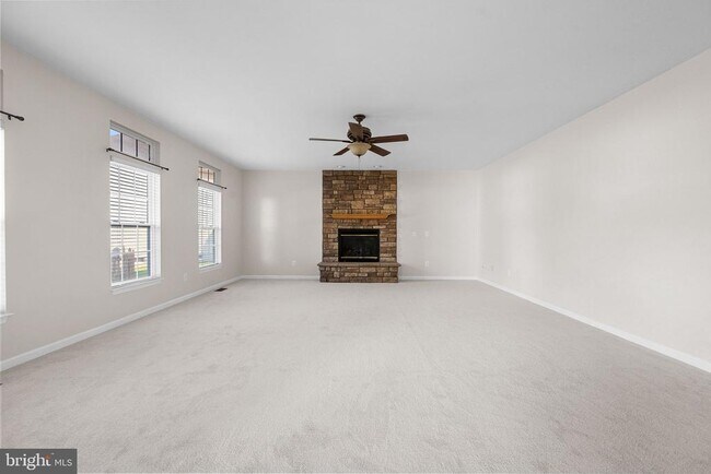 Building Photo - 38 Houser Dr