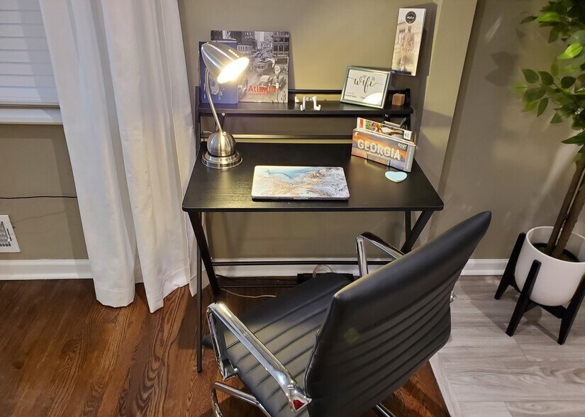 Office area for remote work - 3453 Pierce St