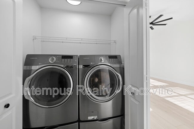 Building Photo - 7411 Cascade Meadows Way