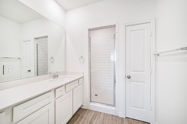 Building Photo - 547 Bristol Tide Ct
