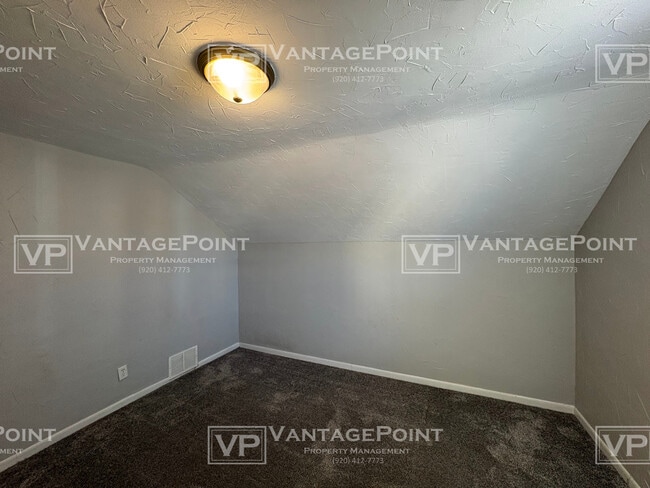 Building Photo - 1711 12th St