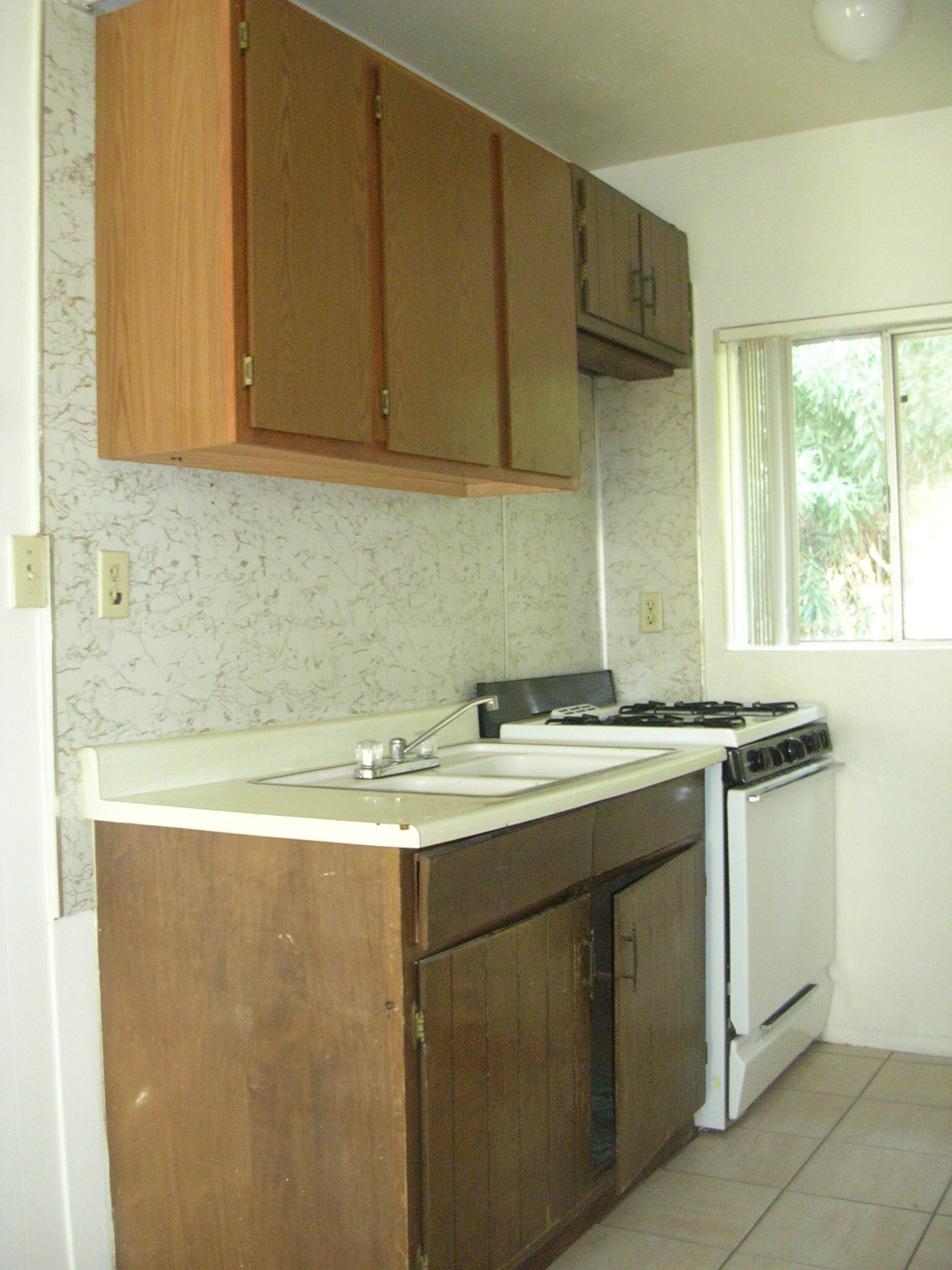 Building Photo - 522 W Howe St