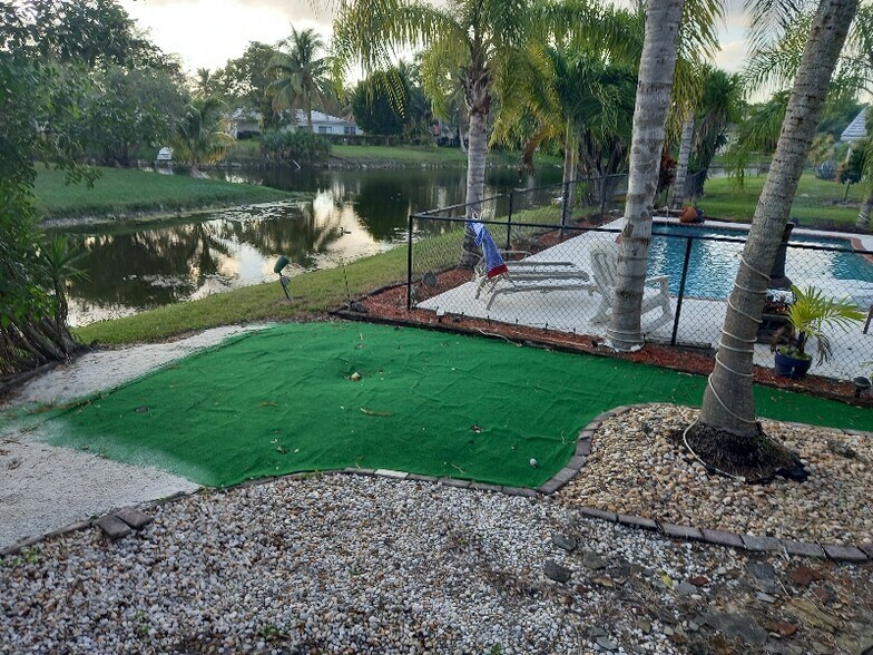 Primary Photo - 2700 NW 112th Ave