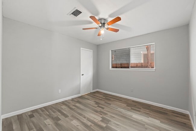 Building Photo - 3808 Corto St