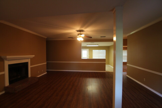 Building Photo - Coming Soon! Beautiful 3 Bedroom in Whiteh...