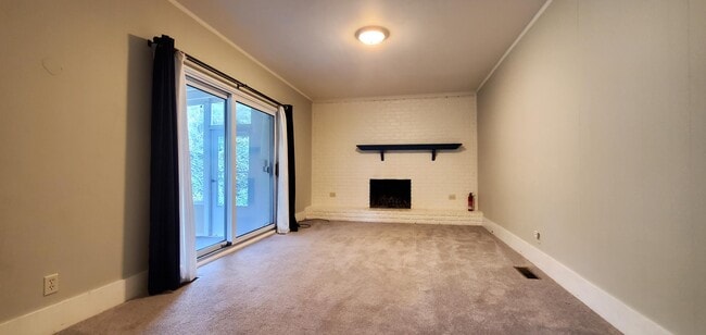 Building Photo - 1478 Kingwood St