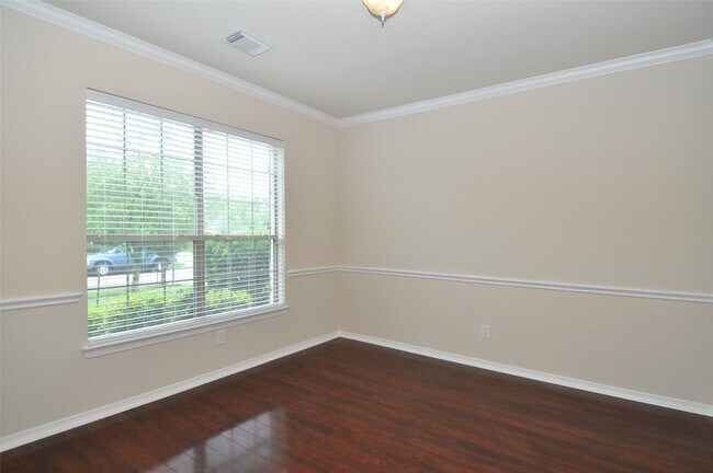 Building Photo - 20179 Royal Orchard Dr