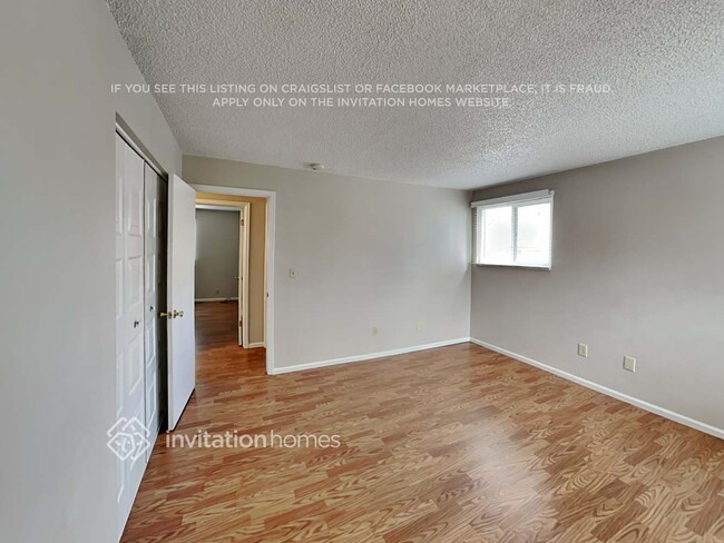 Building Photo - 5374 S Telluride Way