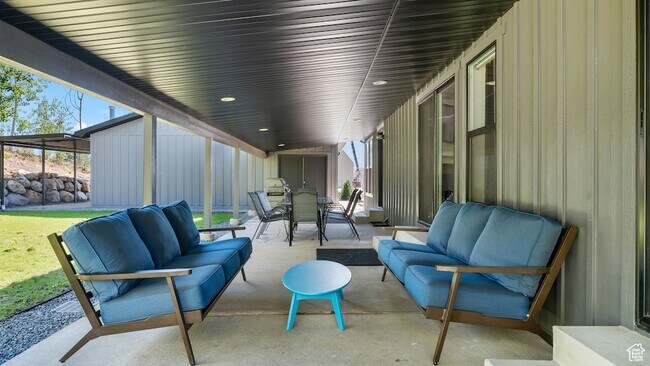 Building Photo - 4736 E 2650 N