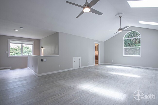 Building Photo - Beautifully Remodeled 5 Bedroom Camas Home...