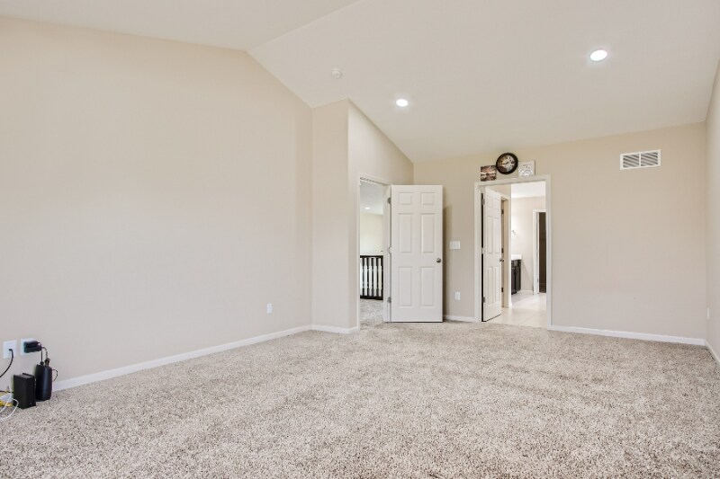 Building Photo - 5683 Dorrington St