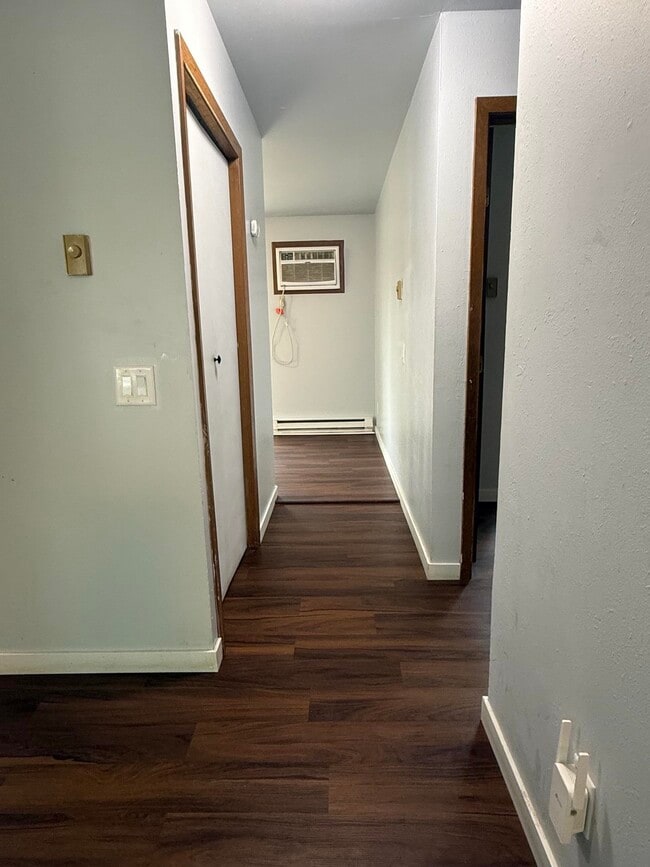Building Photo - 2939 Traceway Dr