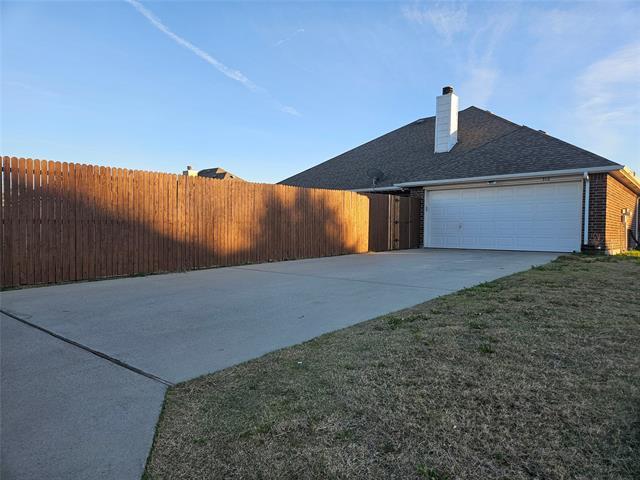 Building Photo - 312 Portland Ct