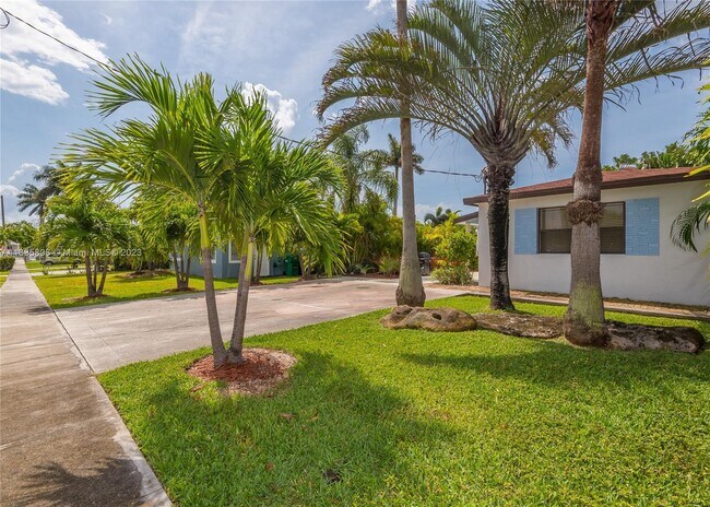 Building Photo - 26 NE 3rd St