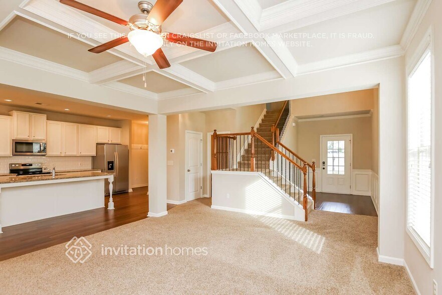 Building Photo - 5353 Catrina Way