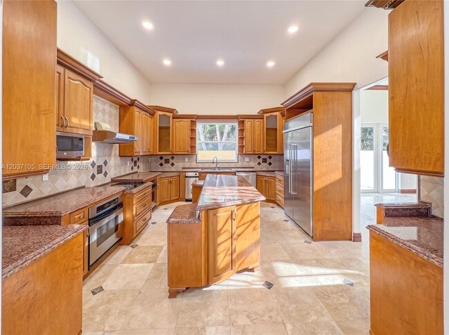 Building Photo - 8480 SW 98th St