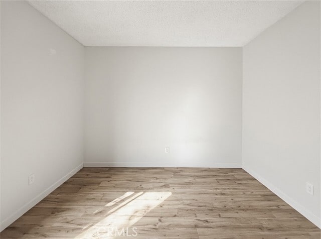 Building Photo - 415 W Duarte Rd