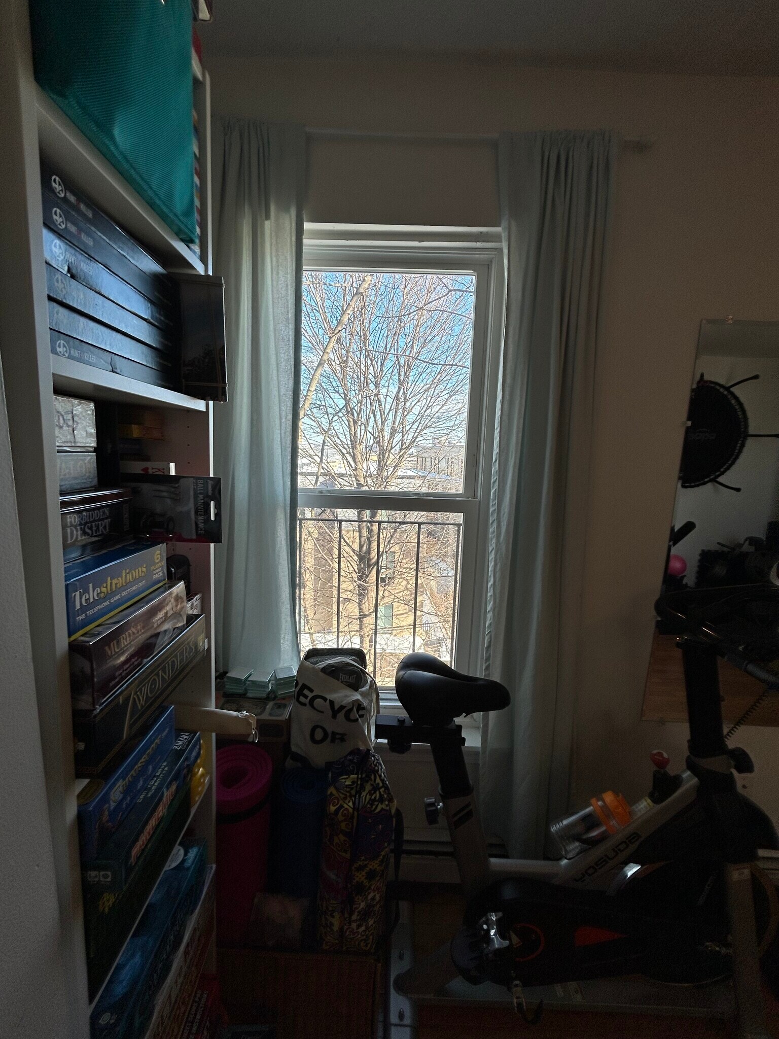 Building Photo - 33 Delle Ave