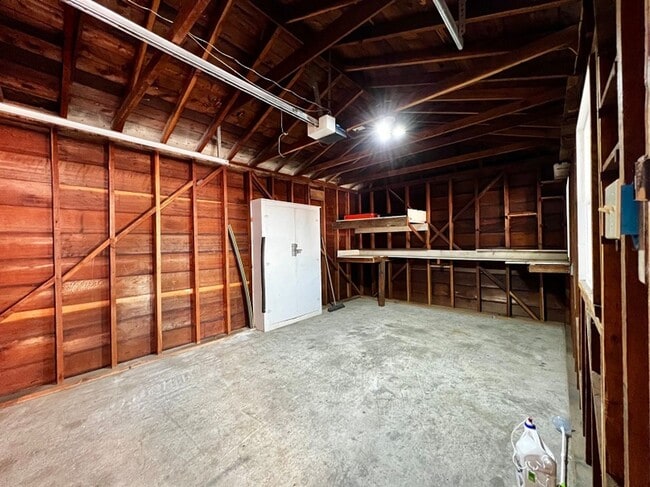 Building Photo - Absolutely Adorable One Bedroom Home Near Downtown Napa