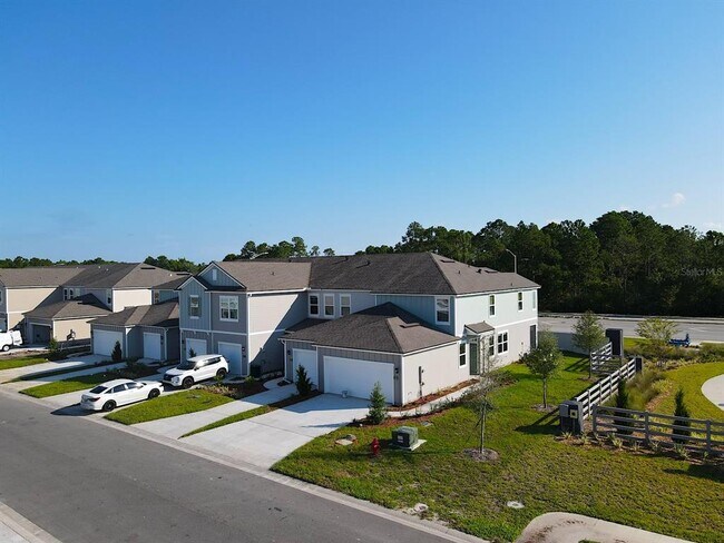 Building Photo - 121 Redbud Rd