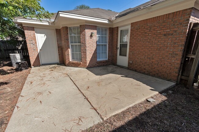 Building Photo - Home for rent in Taylor Ridge