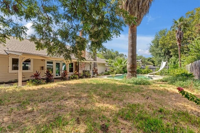 Building Photo - 1312 Quailfield Cir